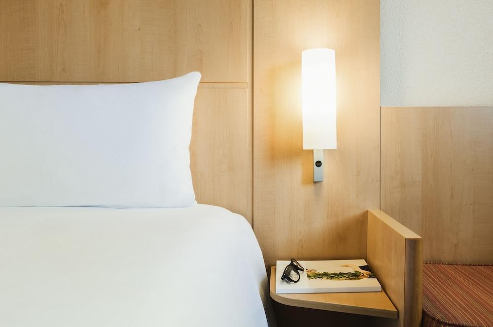 Ibis London Thurrock M25 Grays Экстерьер фото