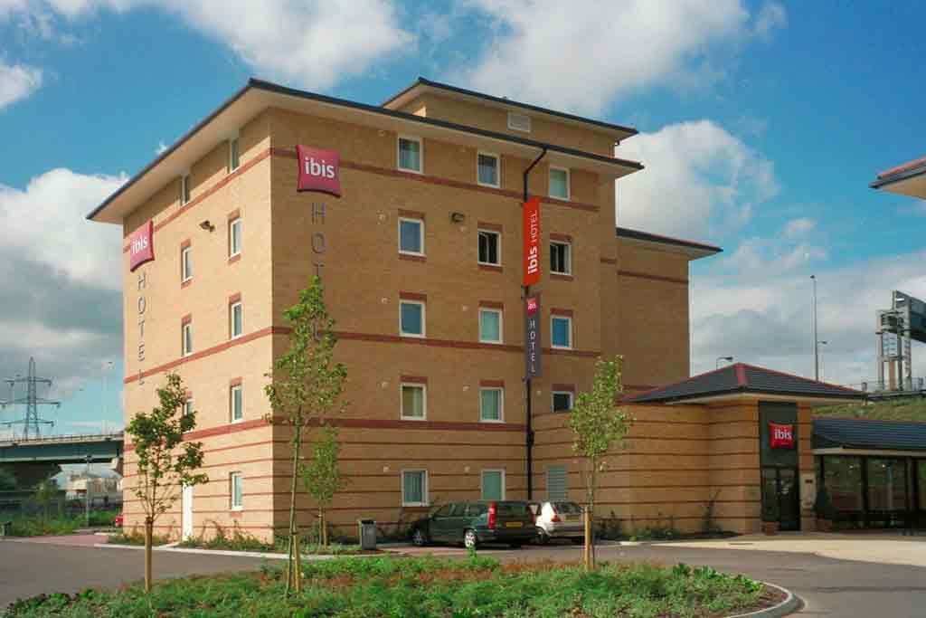 Ibis London Thurrock M25 Grays Экстерьер фото