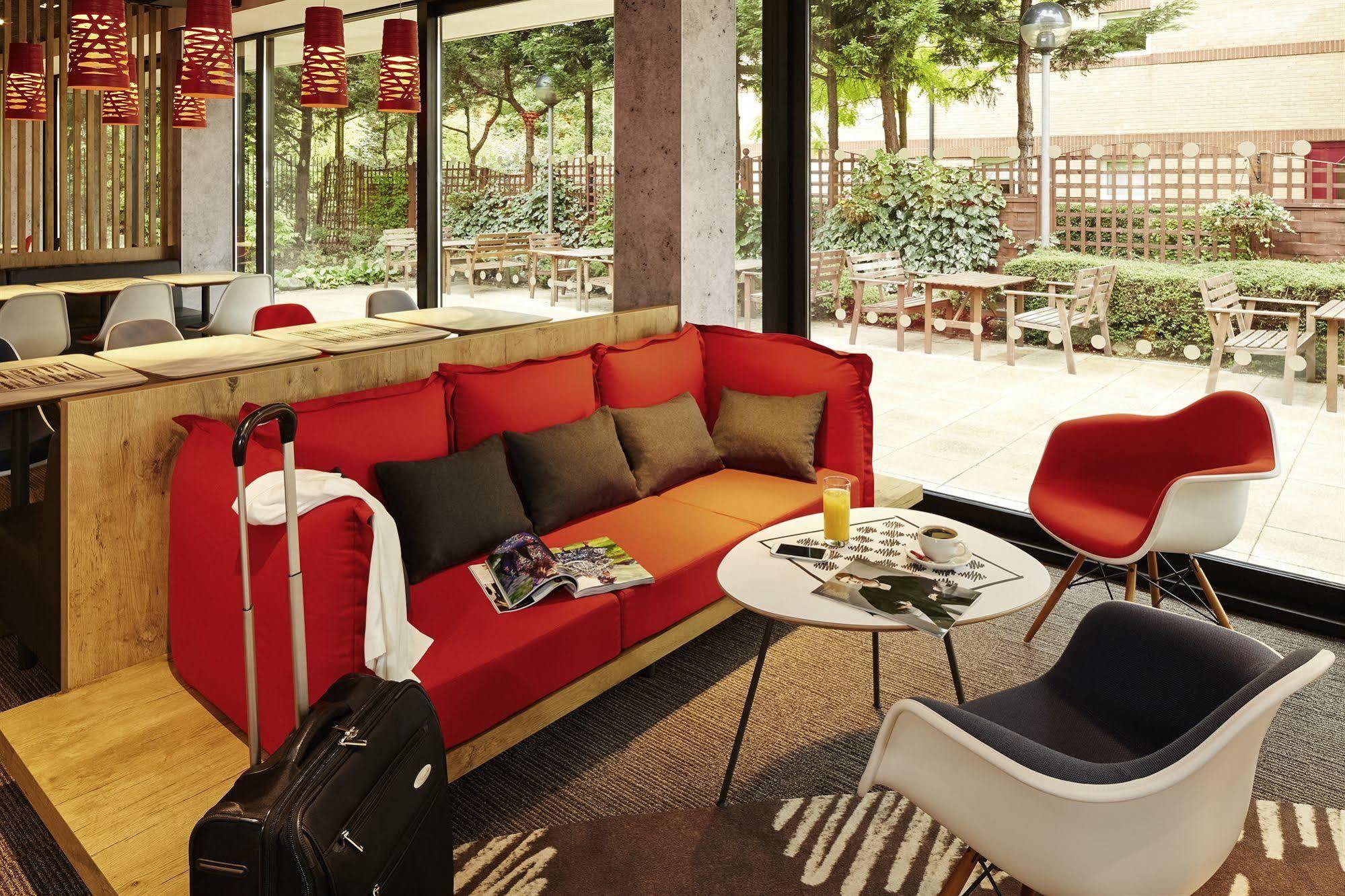 Ibis London Thurrock M25 Grays Экстерьер фото